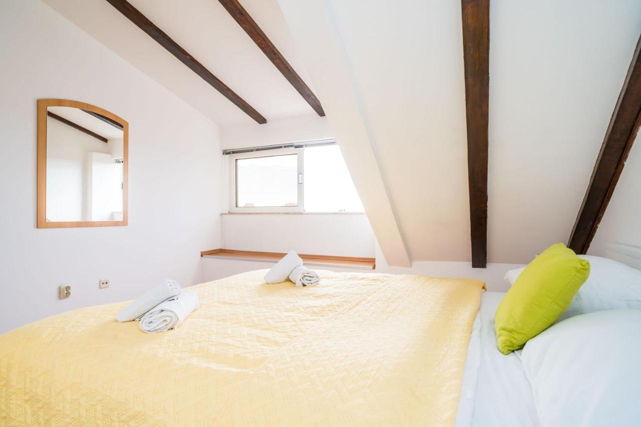 Appartamento Deluxe Duplex House With Terrace Ragusa Esterno foto