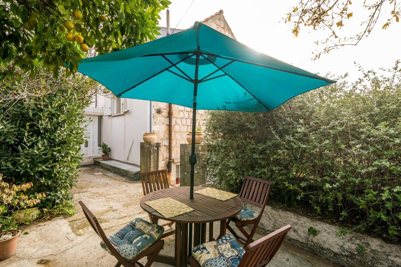 Appartamento Deluxe Duplex House With Terrace Ragusa Esterno foto
