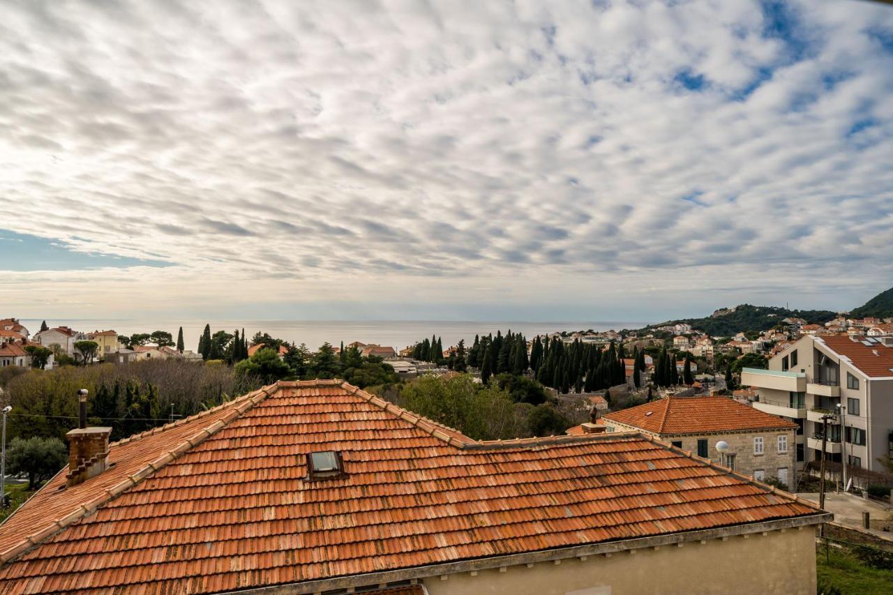 Appartamento Deluxe Duplex House With Terrace Ragusa Esterno foto